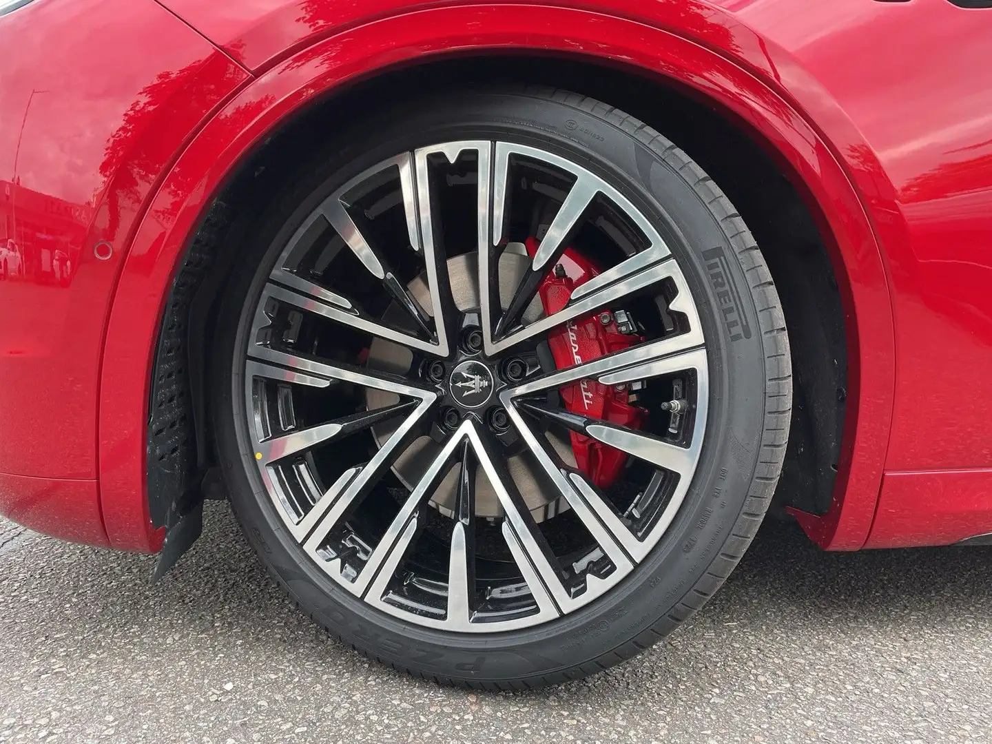 Maserati Grecale Modena Hybrid AWD Fuori Serie ACC HUD Rojo - 2