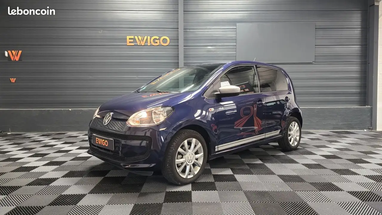 Volkswagen up! 1.0 75 BLUEMOTION CLUb