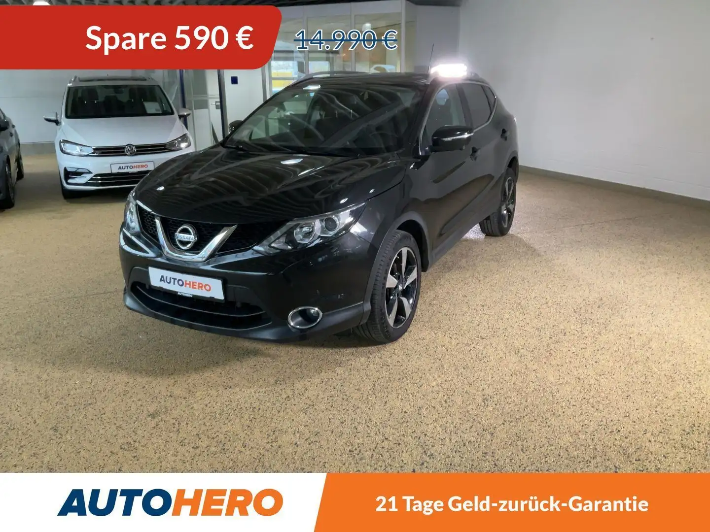 Nissan Qashqai 1.6 N-Connecta*NAVI*TEMPO*CAM*PDC*SHZ*AHK* Schwarz - 1