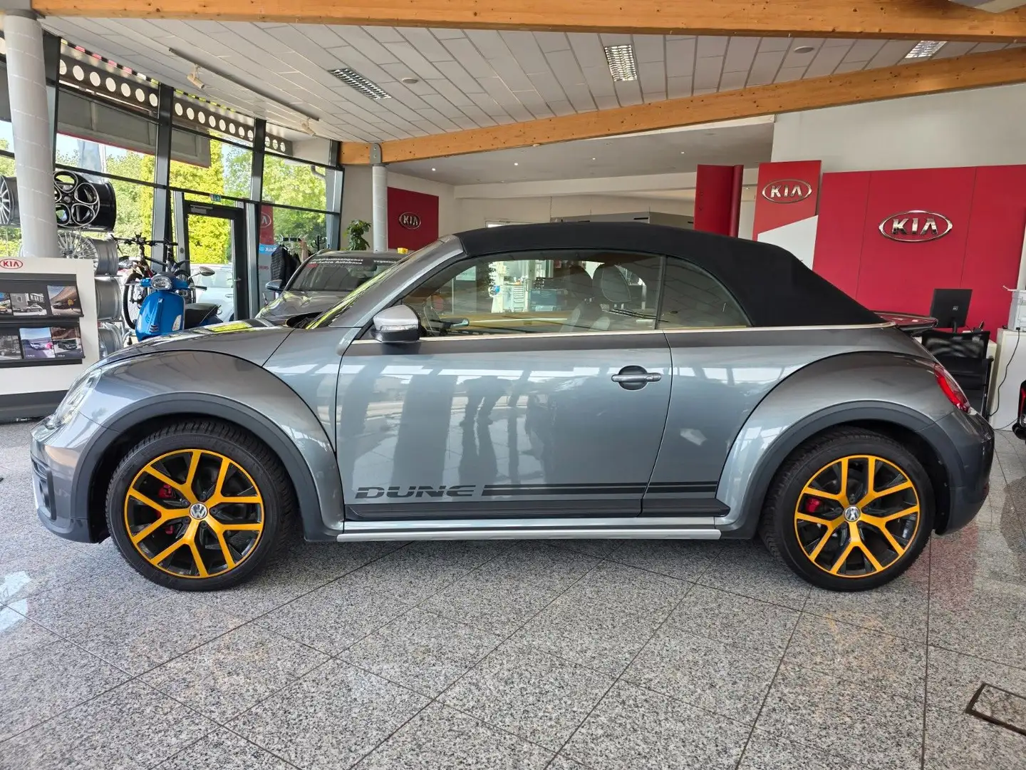 Volkswagen Beetle Cabriolet Dune BMT Allwetter Navi Kamera Gris - 2