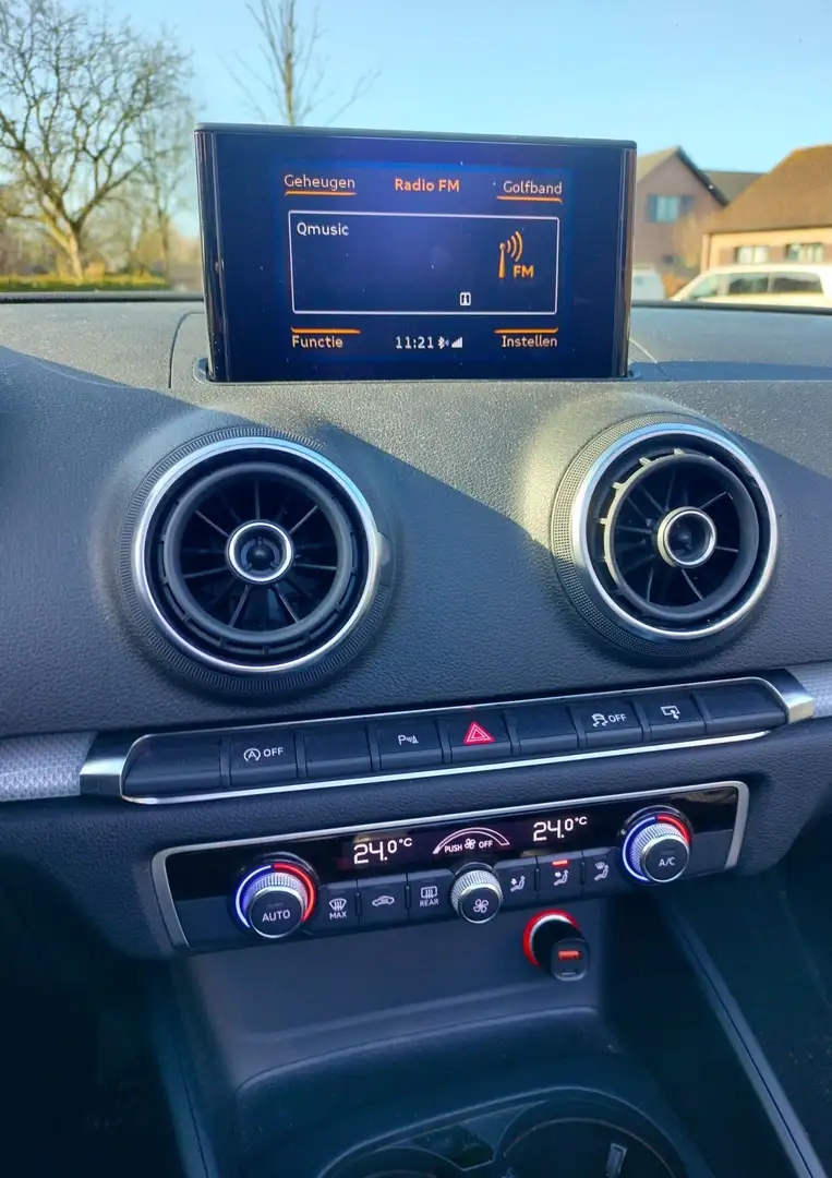 Audi A3 A3 1.4 TFSI Cabrio Grijs - 2