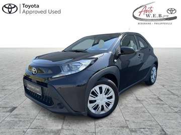1.0L MT play de direction !