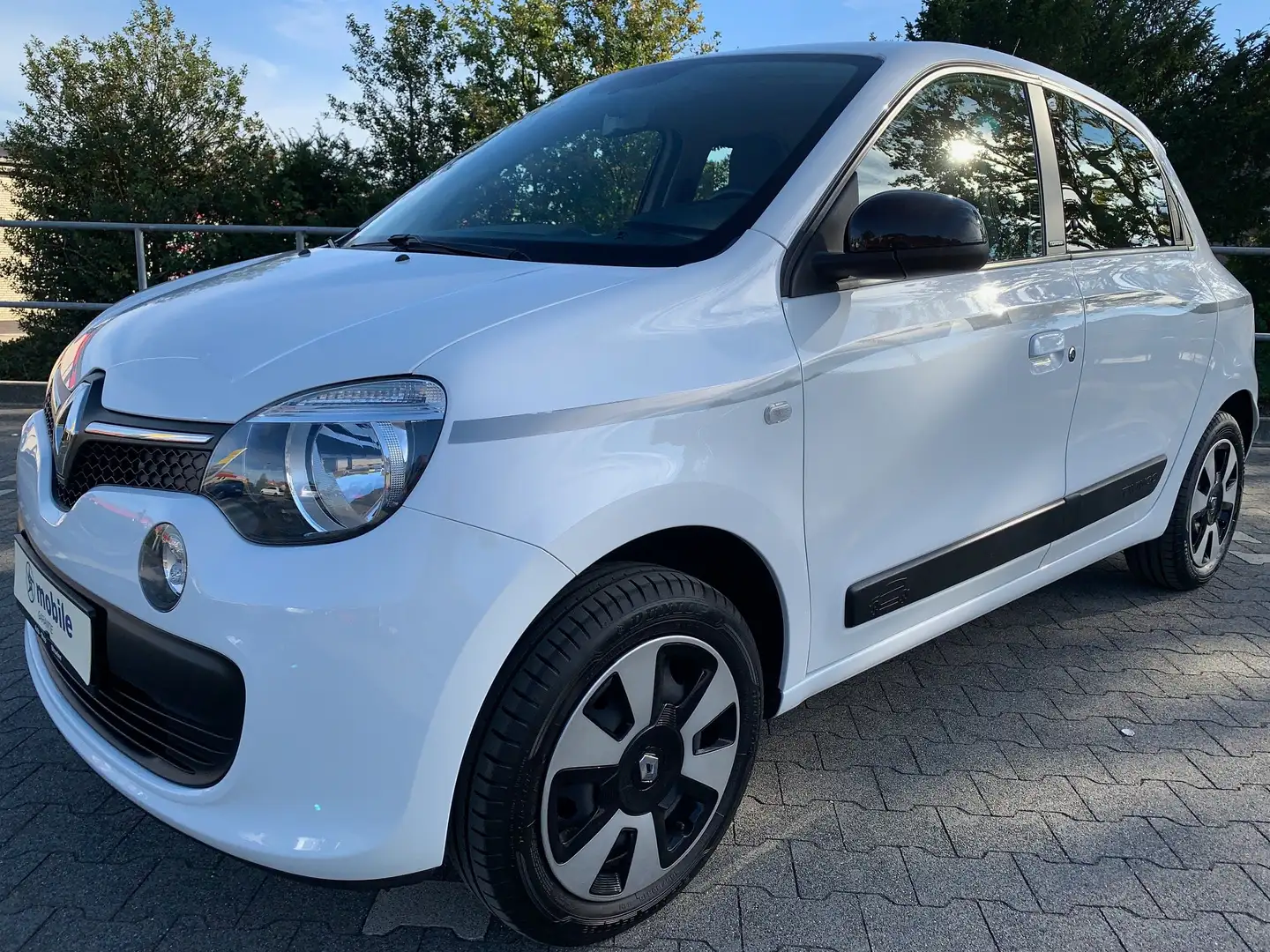 Renault Twingo Twingo SCe 70 LIMITED*KLIMA*SITZHEIZUNG*SCHECKHEFT Weiß - 1