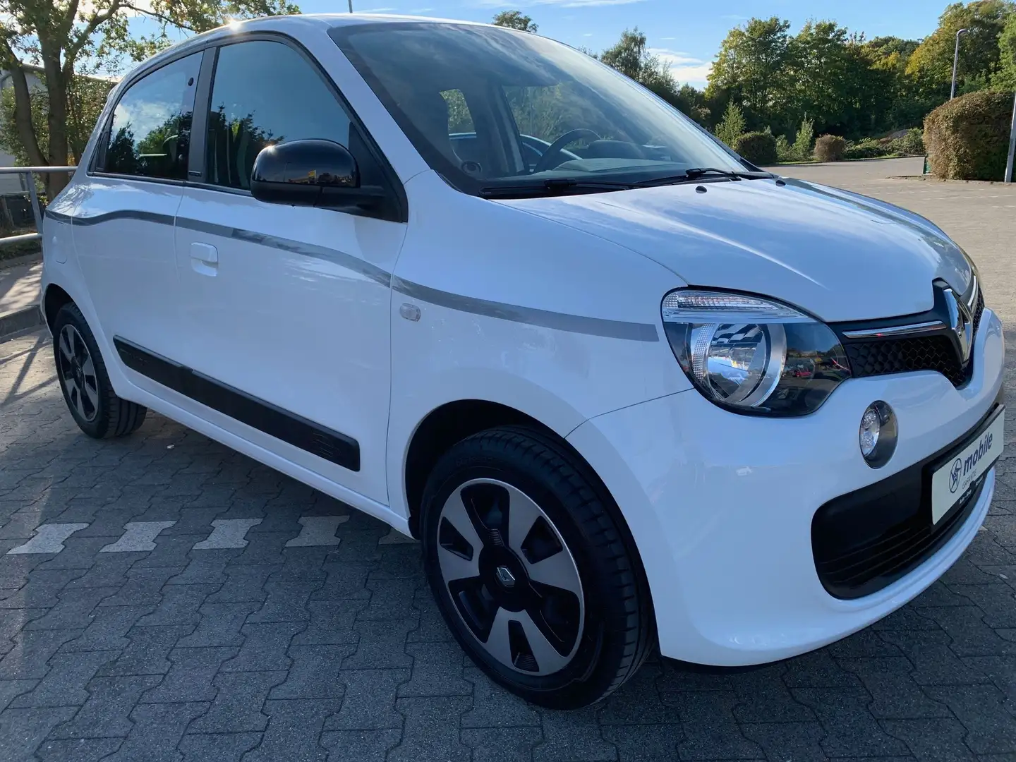 Renault Twingo Twingo SCe 70 LIMITED*KLIMA*SITZHEIZUNG*SCHECKHEFT Weiß - 2