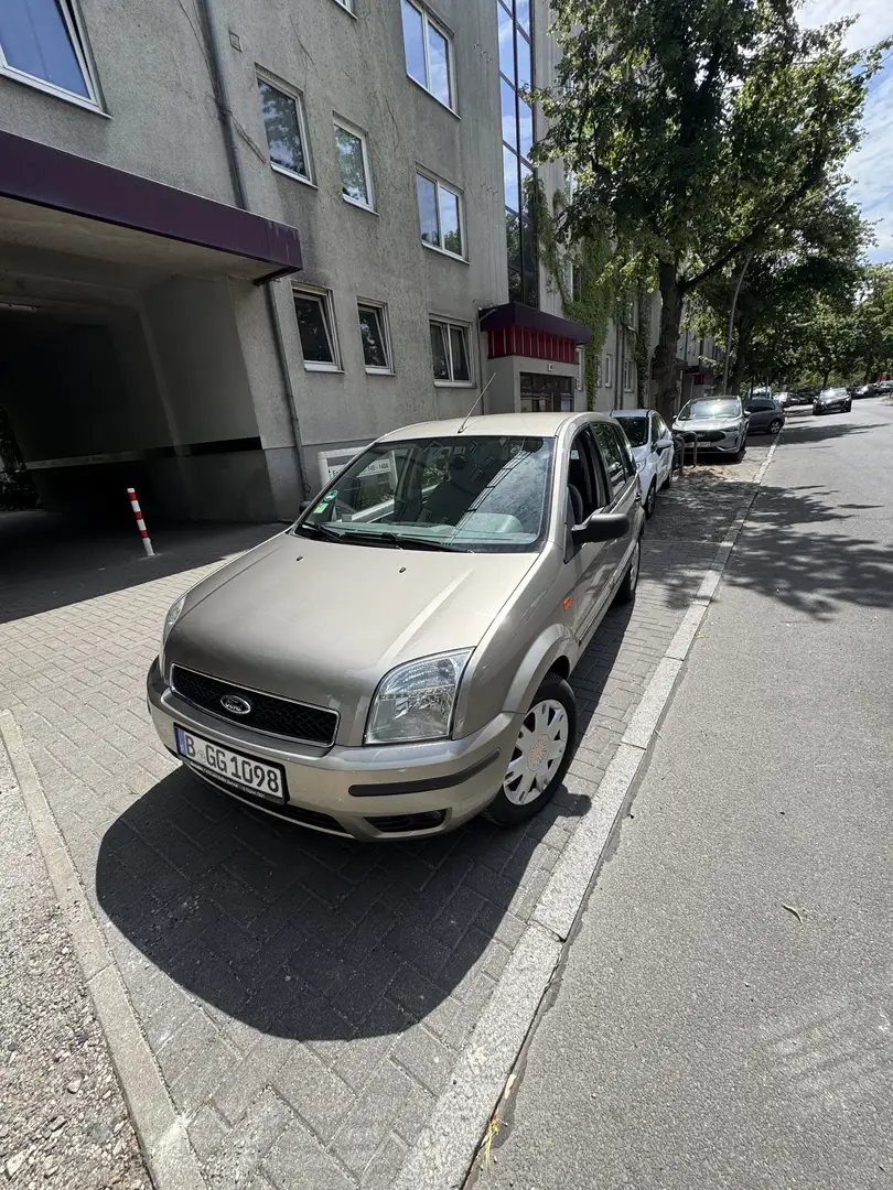 Ford Fusion 1.4 Ambiente - 2