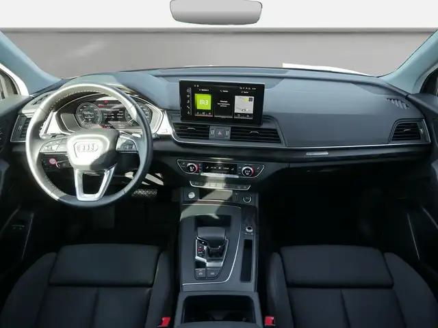 Audi Q5 view 5