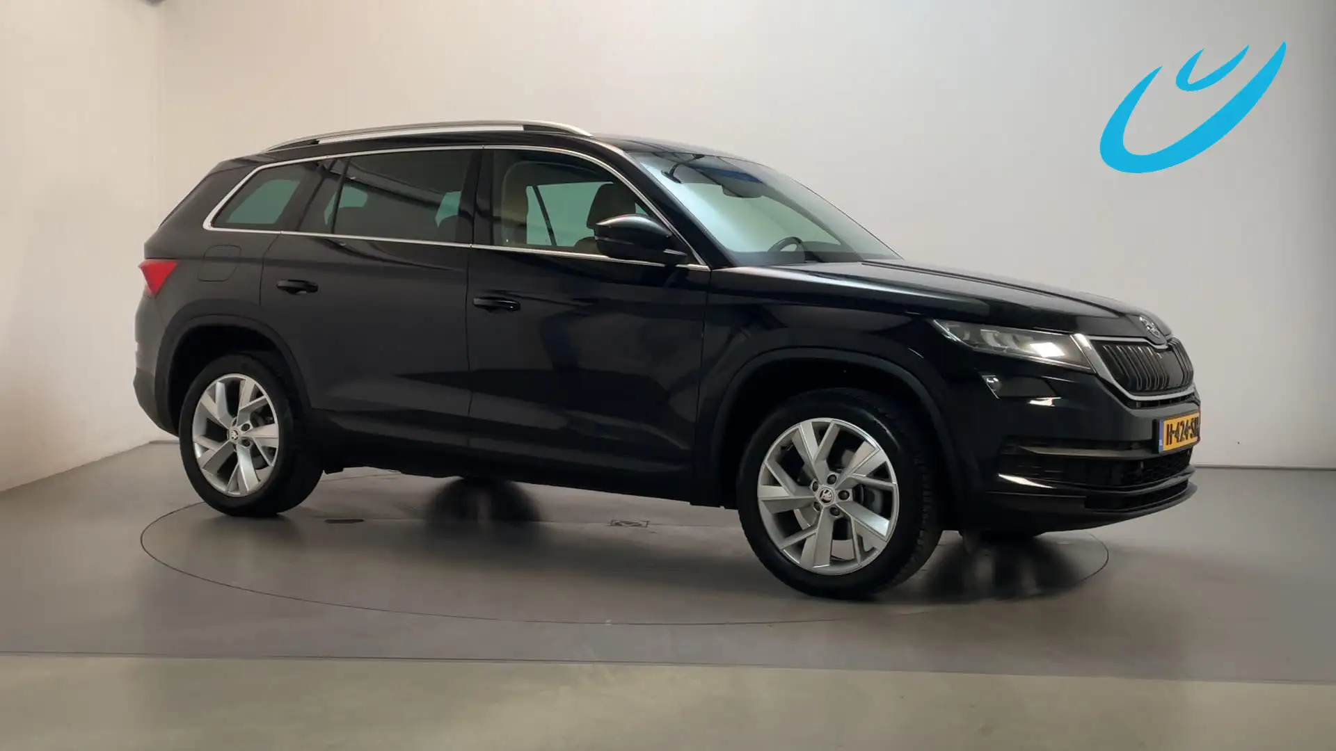 Skoda Kodiaq 1.5 TSI 150pk DSG Business Edition Camera Navigati Zwart - 1
