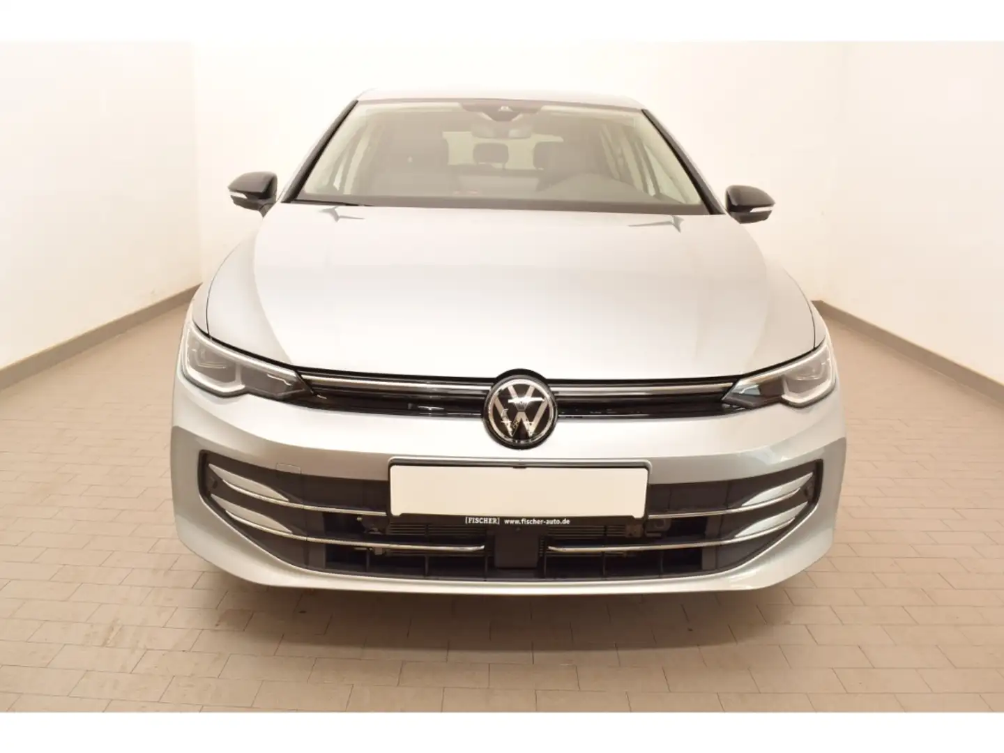 Volkswagen Golf VIII 2.0TDI DSG Goal Matrix AHK Navi 360° ACC SHZ Silber - 2