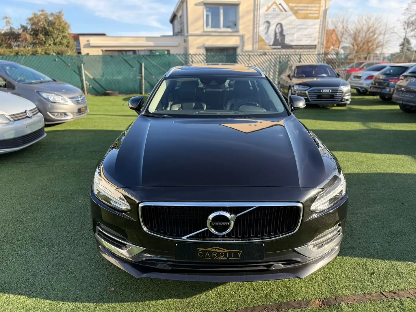 Volvo V90 T8 Twin Engine AWD Inscription°FULL OPTION Noir - 2