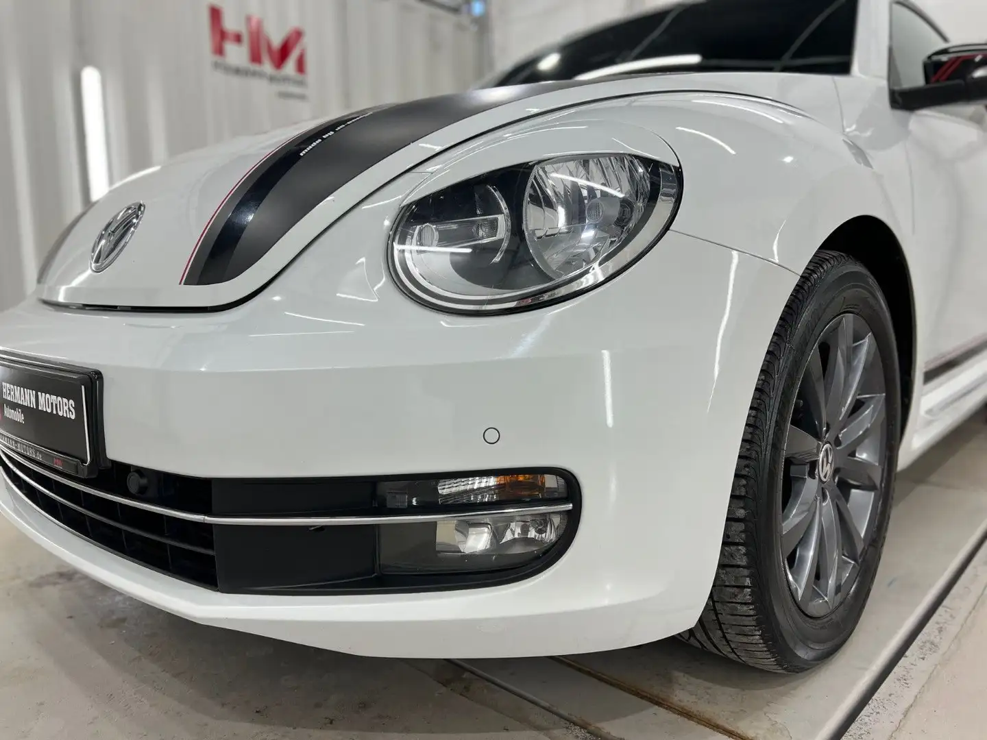 Volkswagen Beetle 2.0 TDI Club/LM/Navi/Tempomat/Bluetooth Weiß - 2