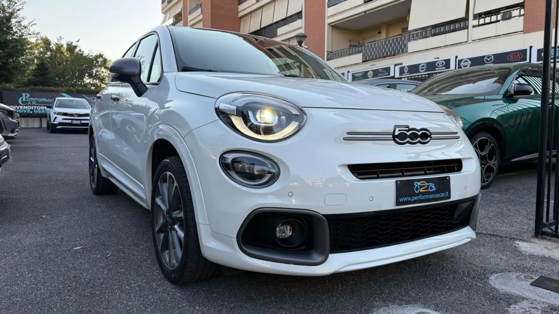 Fiat 500X 1.5T4 HYBRID 130CV DCT SPORT*C.L.18*R.CAM*FULL LED Blanc - 2