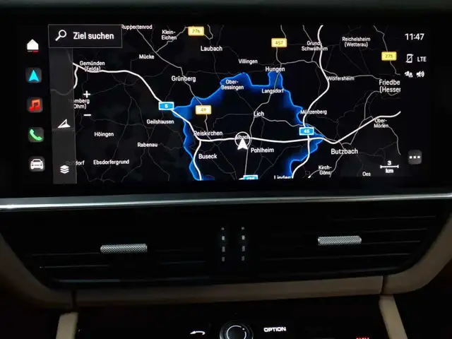 Porsche Cayenne view 12