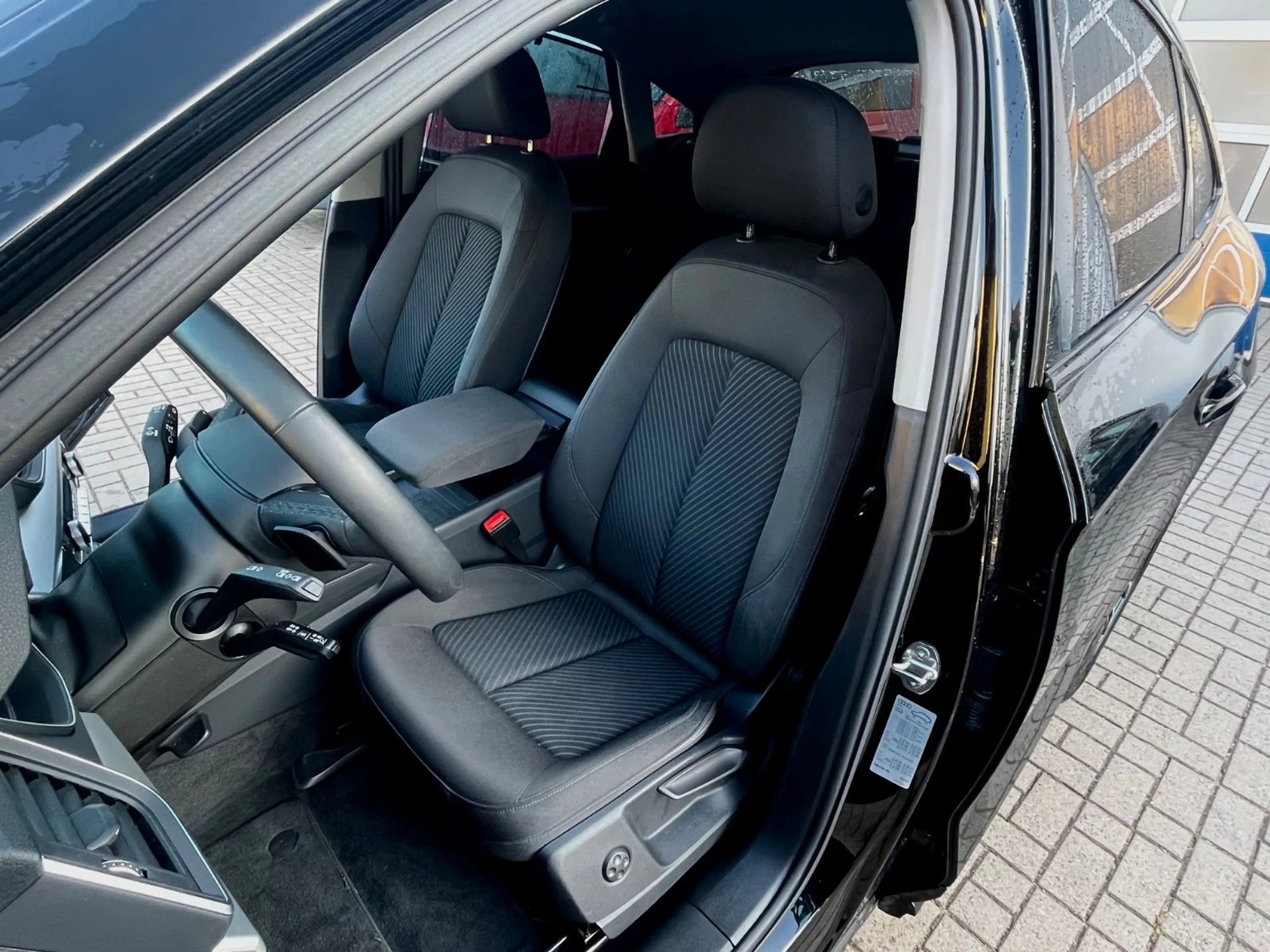 Audi Q5 Sportback 40TDI quattro Sline,AHK,Optik-Paket — photo 8