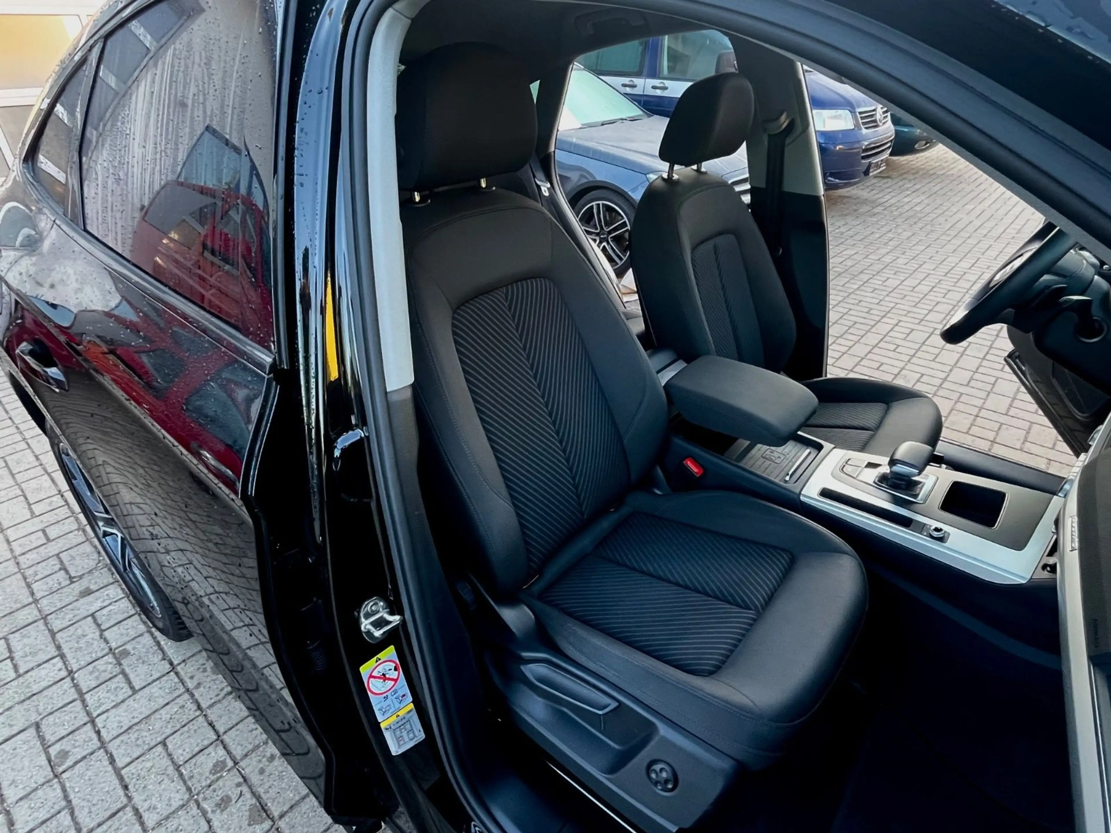 Audi Q5 Sportback 40TDI quattro Sline,AHK,Optik-Paket — photo 10