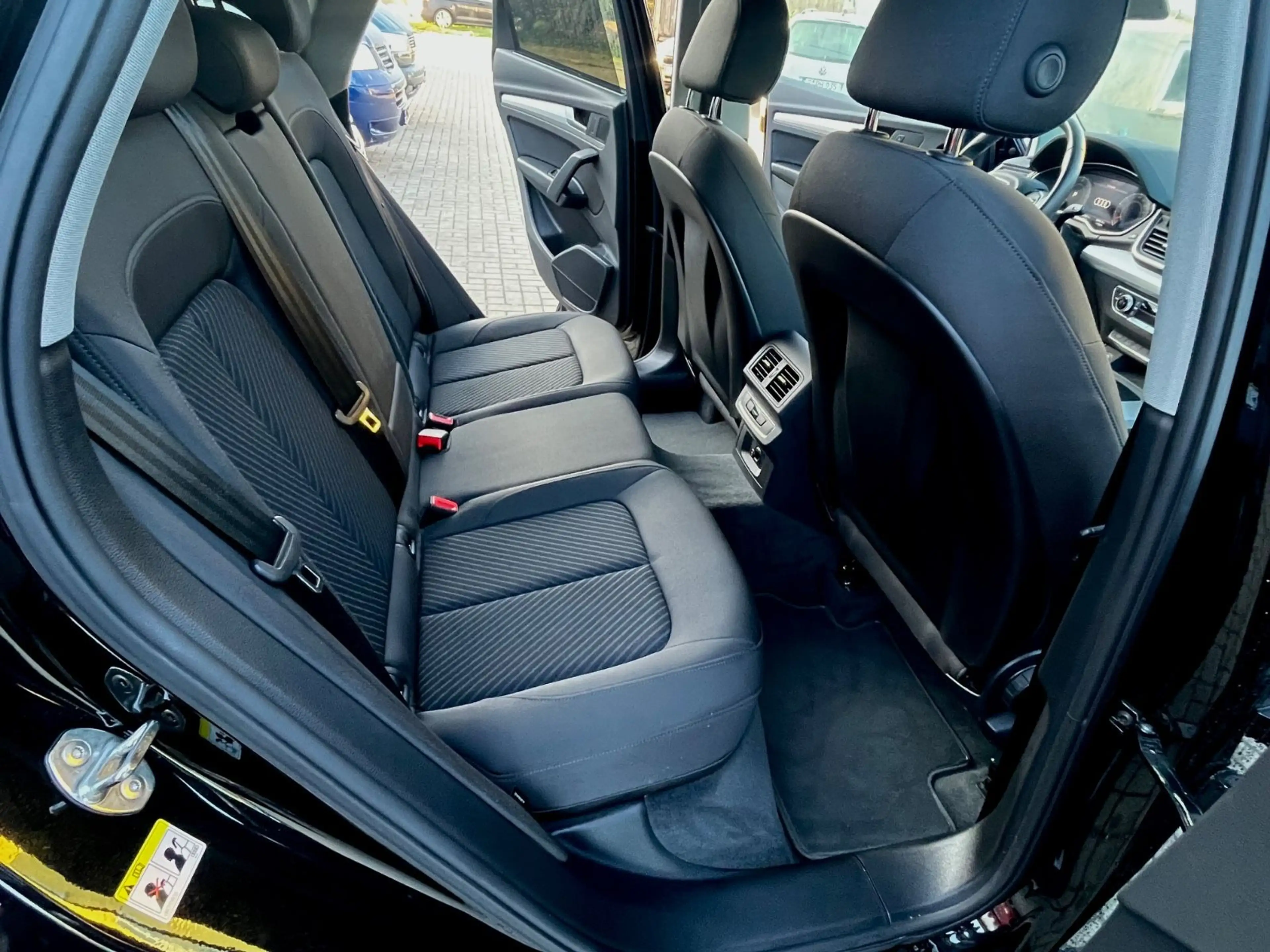Audi Q5 Sportback 40TDI quattro Sline,AHK,Optik-Paket — photo 11