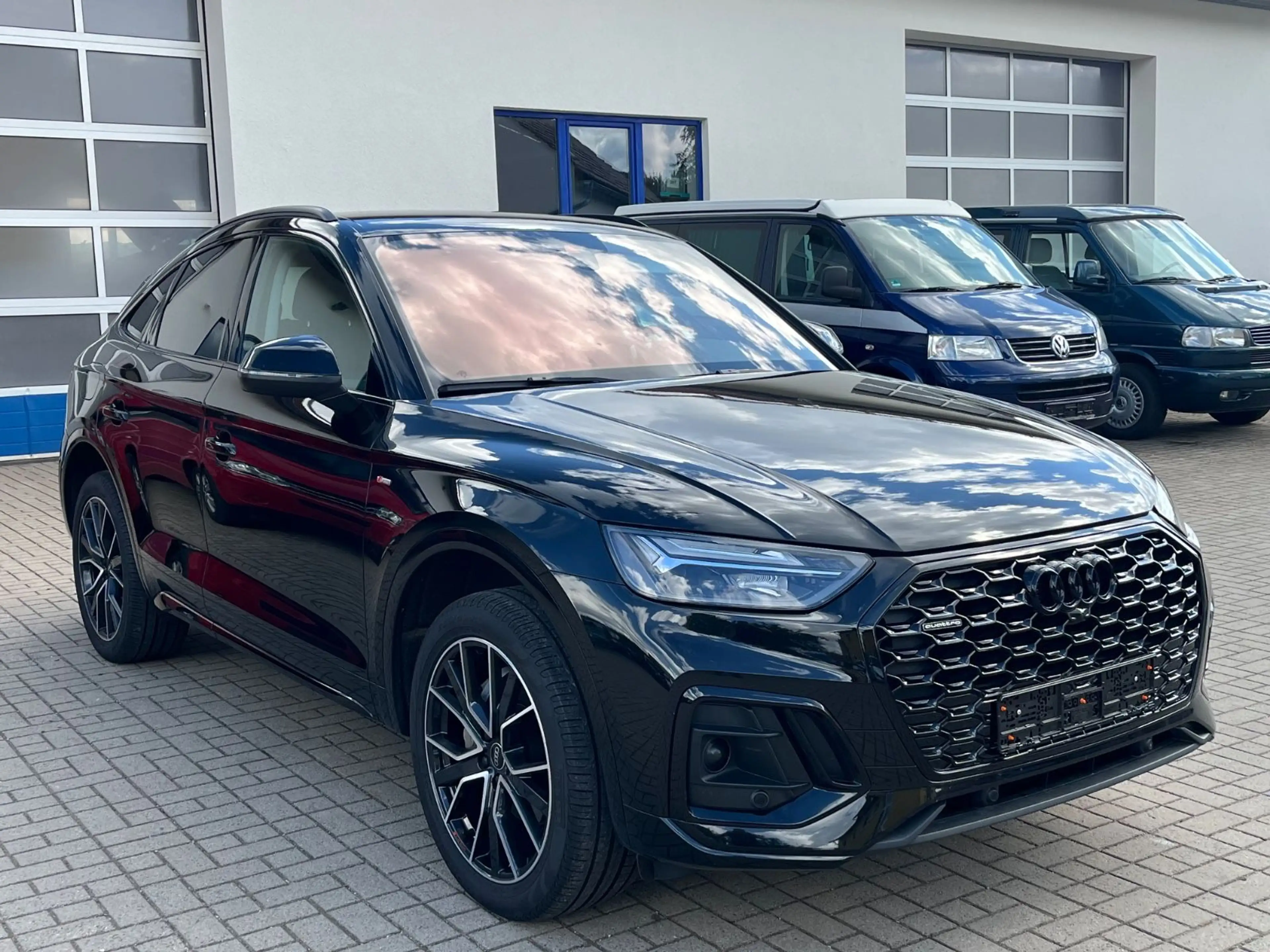 Audi Q5 Sportback 40TDI quattro Sline,AHK,Optik-Paket — photo 2