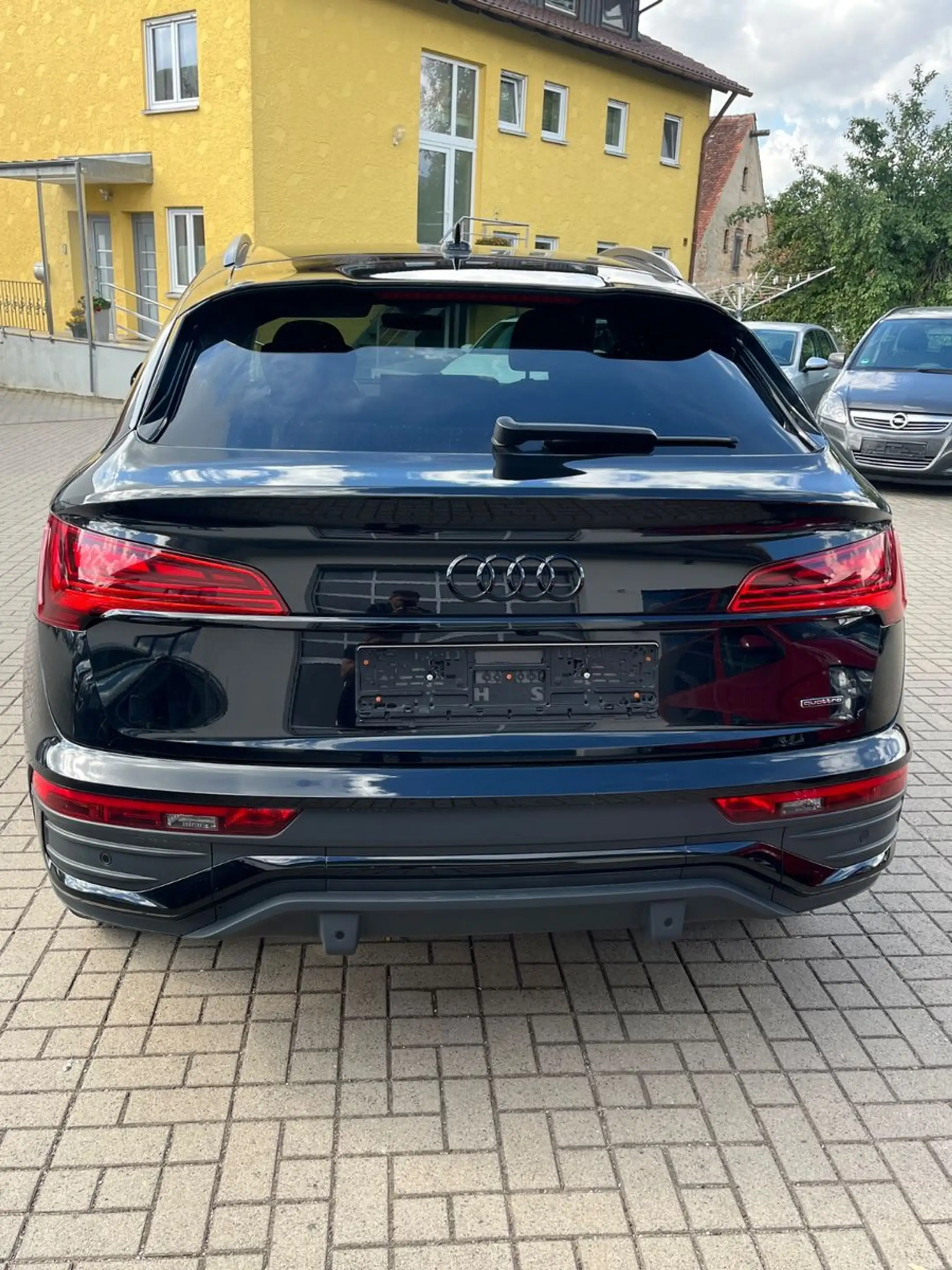 Audi Q5 Sportback 40TDI quattro Sline,AHK,Optik-Paket — photo 6