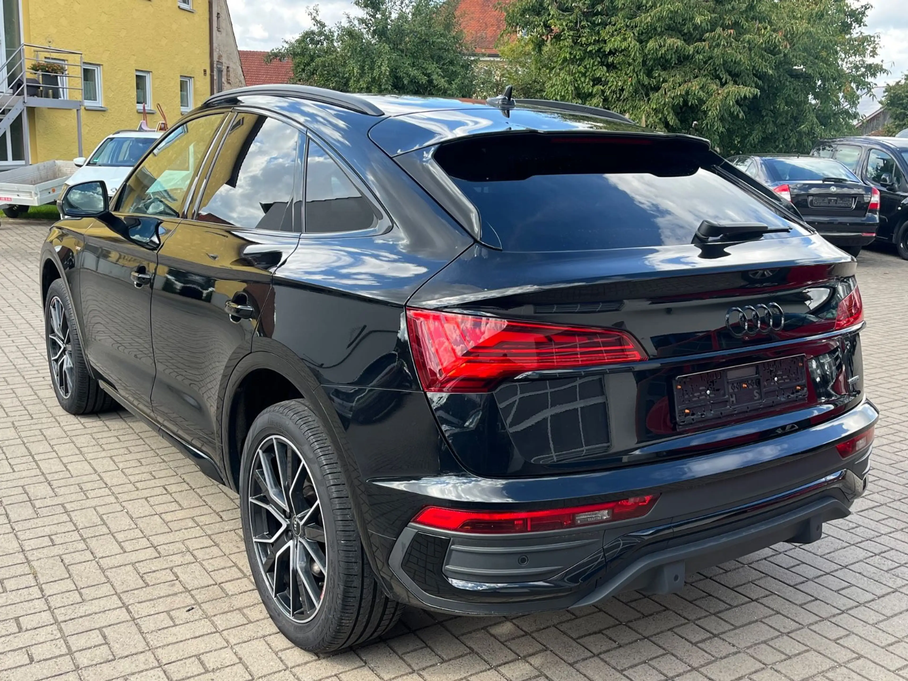 Audi Q5 Sportback 40TDI quattro Sline,AHK,Optik-Paket — photo 5