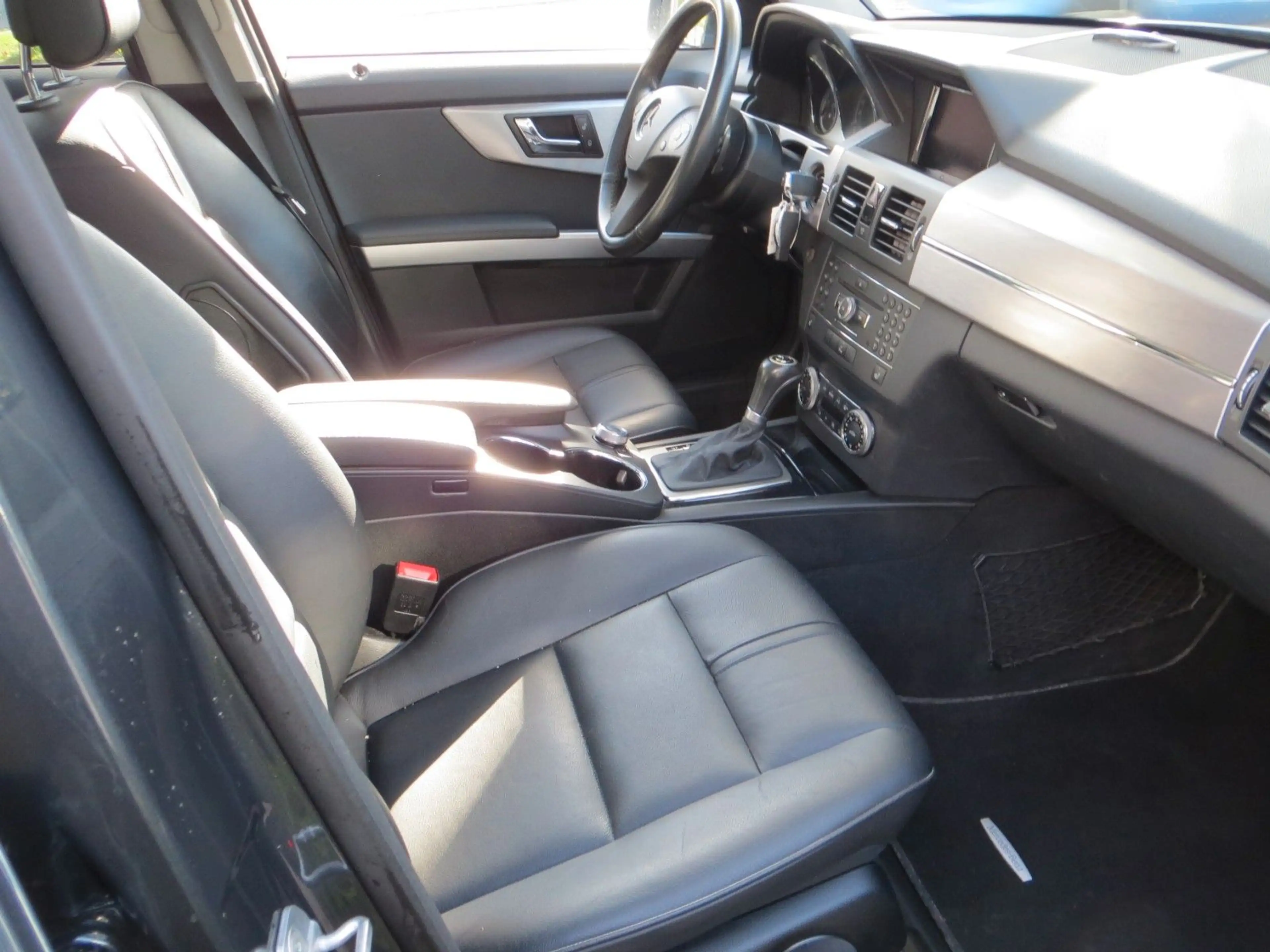 Mercedes-Benz GLK 350 CDI 4Matic Sportpaket*Leder*Pano*Navi* — photo 13