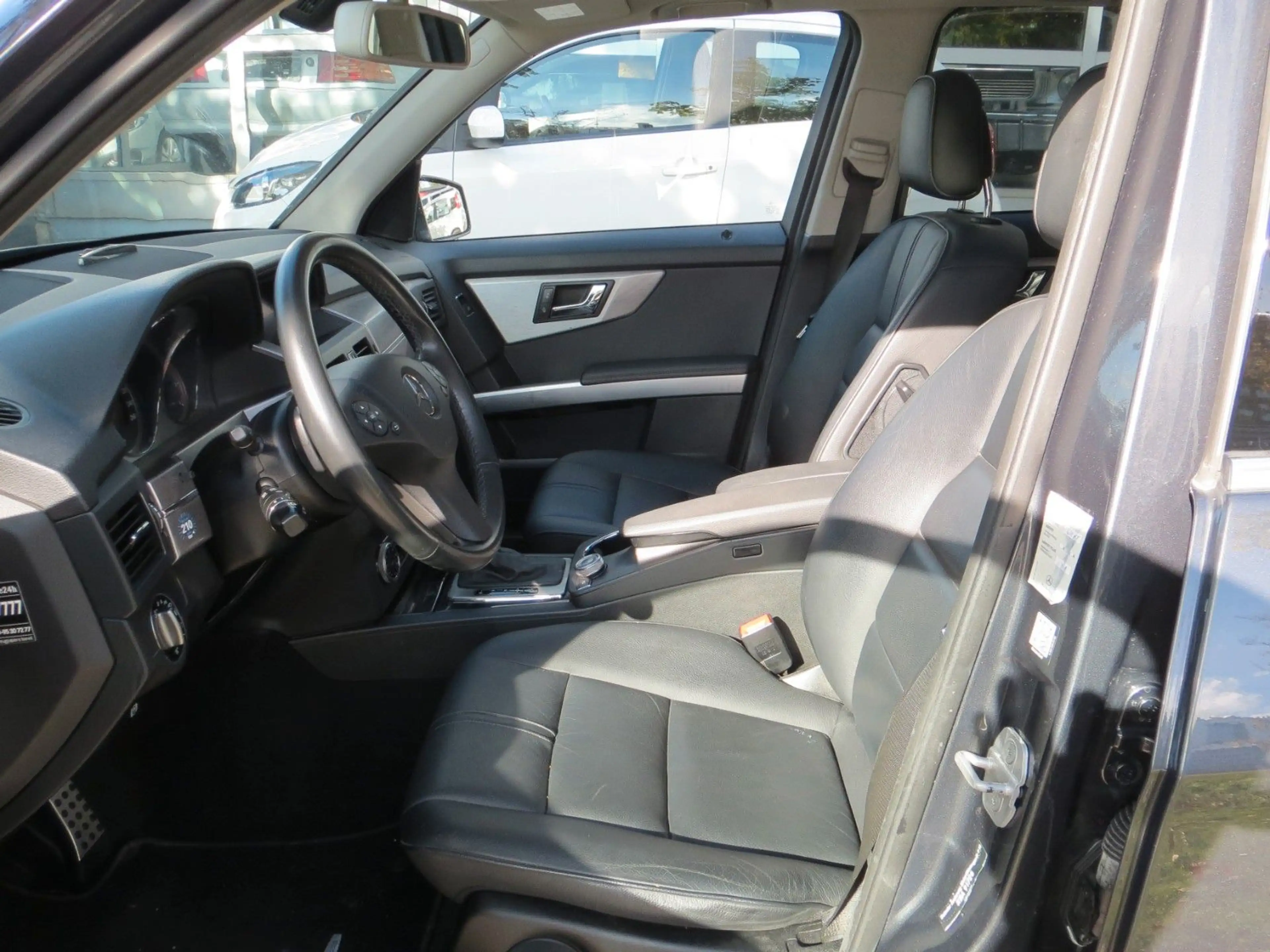 Mercedes-Benz GLK 350 CDI 4Matic Sportpaket*Leder*Pano*Navi* — photo 7