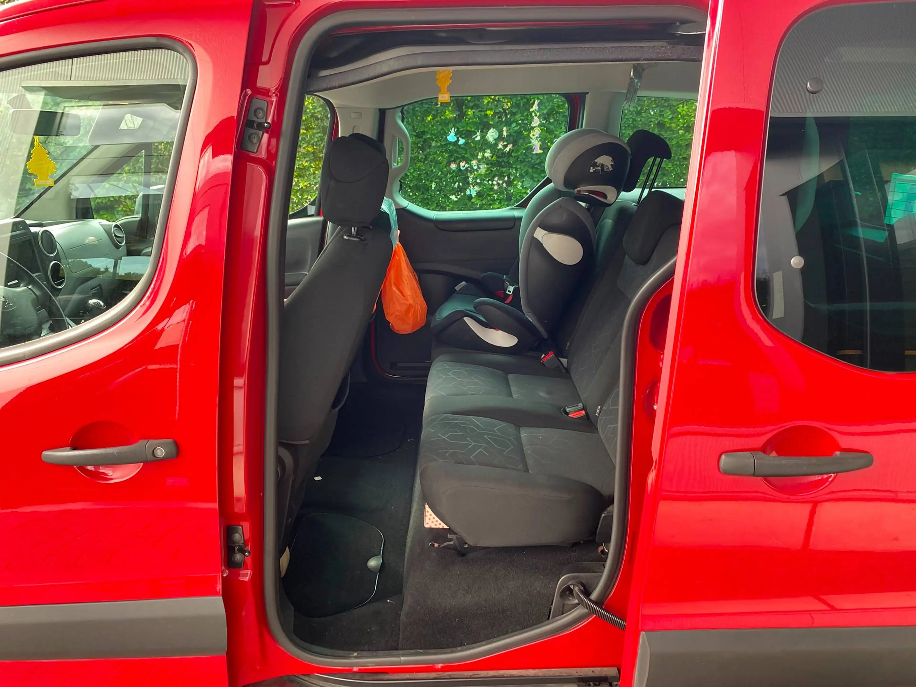 Peugeot Partner Partner 1.2 PureTech Active S — photo 10