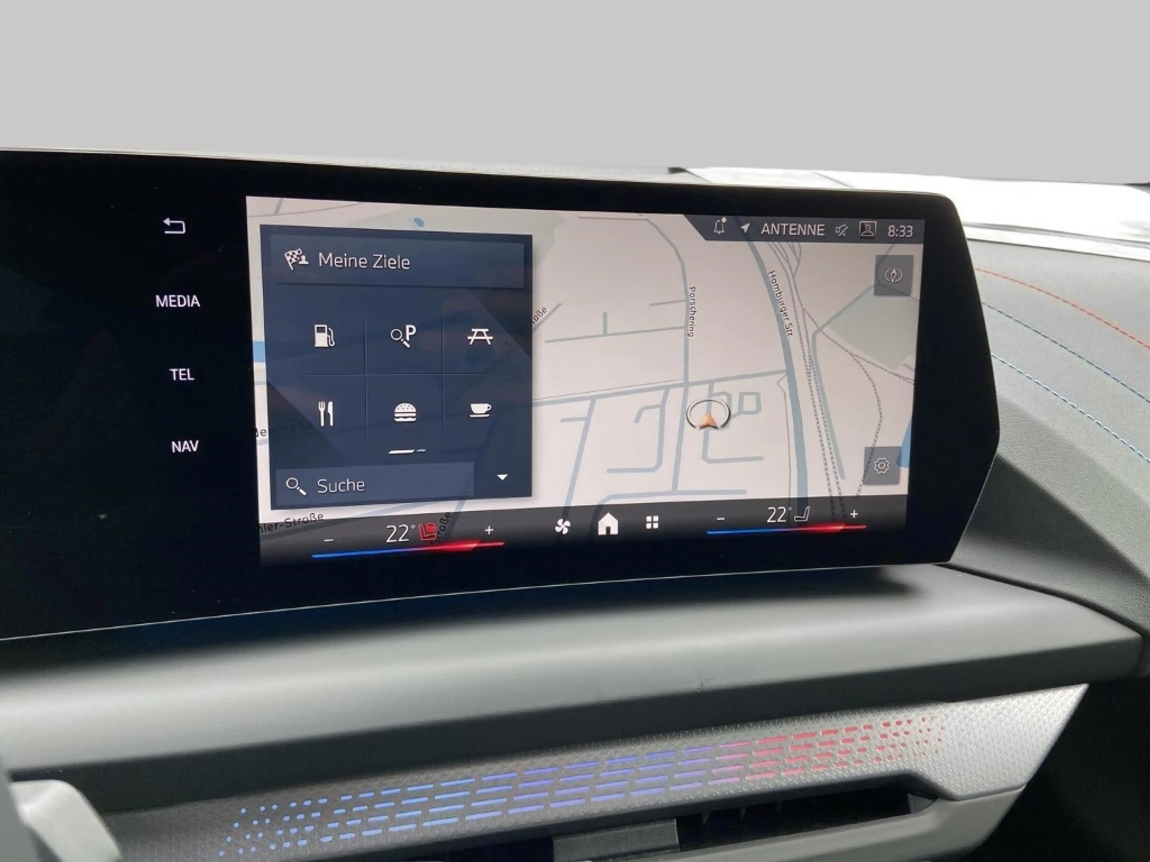 BMW 220 Gran Coupe Sportpaket HUD AD El. Panodach Panorama — photo 11