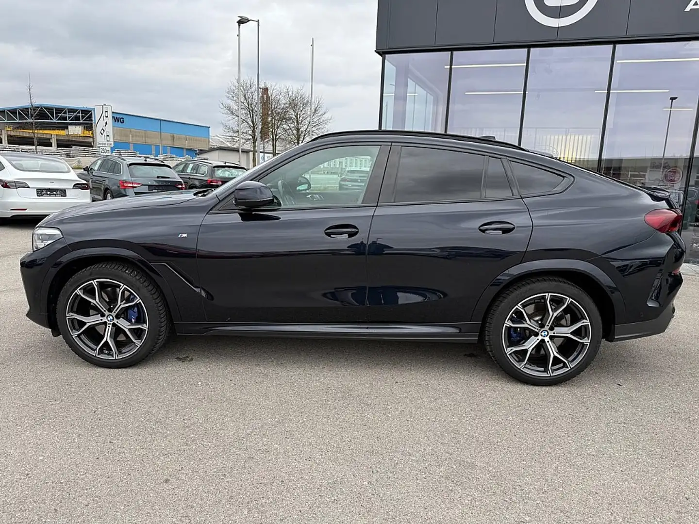 BMW X6 xDrive30d Aut. Schwarz - 2