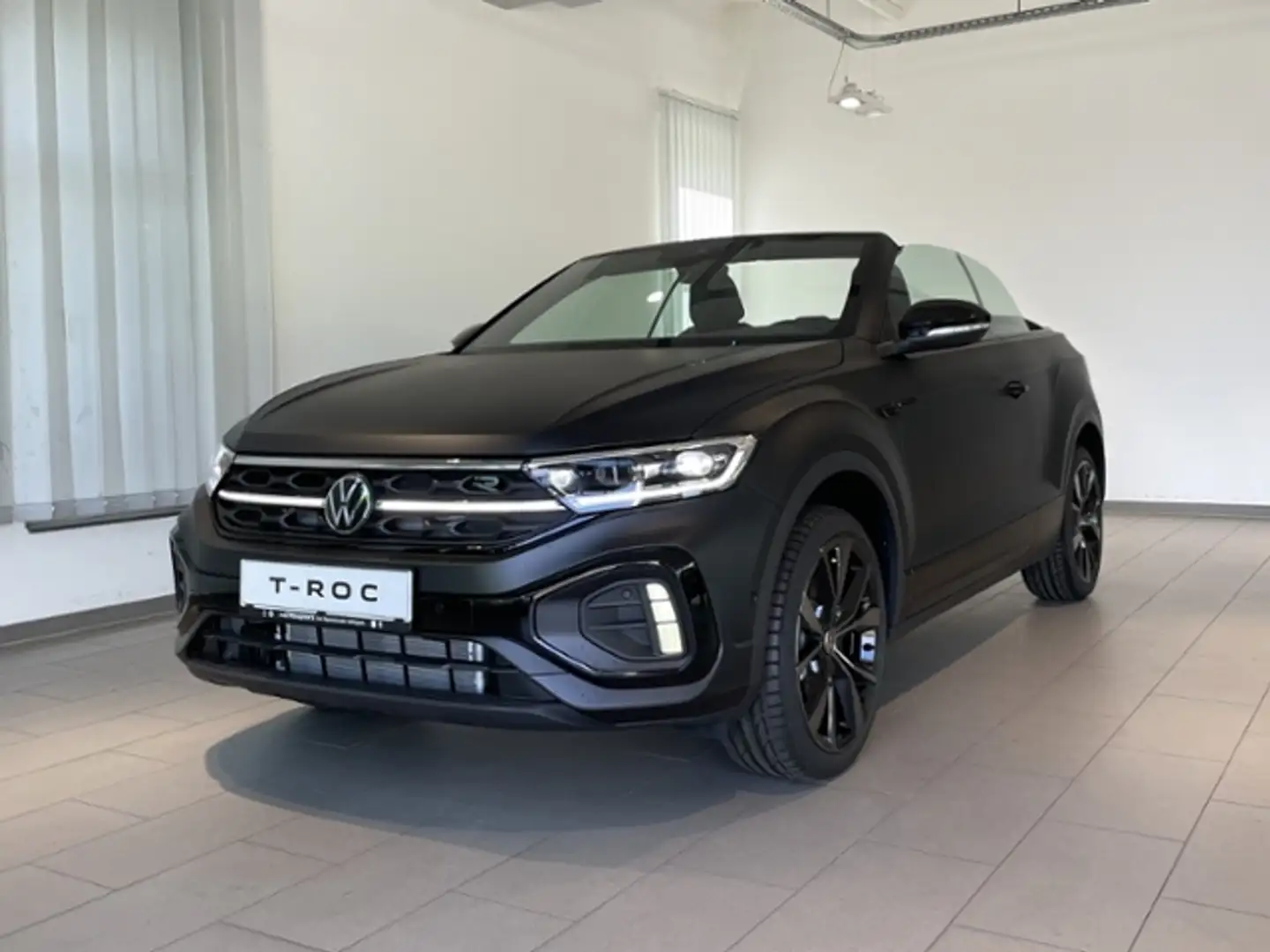 Volkswagen T-Roc Cabriolet R-Line Edition Black 1.5 l TSI OPF DSG Schwarz - 2