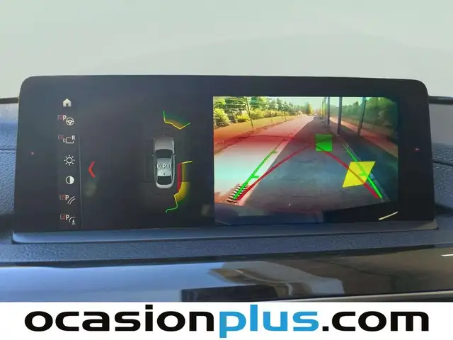 BMW 4 Series view 9