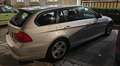 BMW 320 320d Touring Attiva FL - thumbnail 6