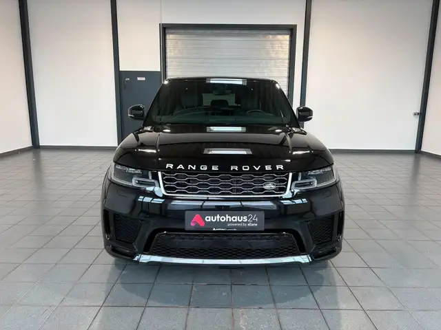 Land Rover Range Rover Sport view 2