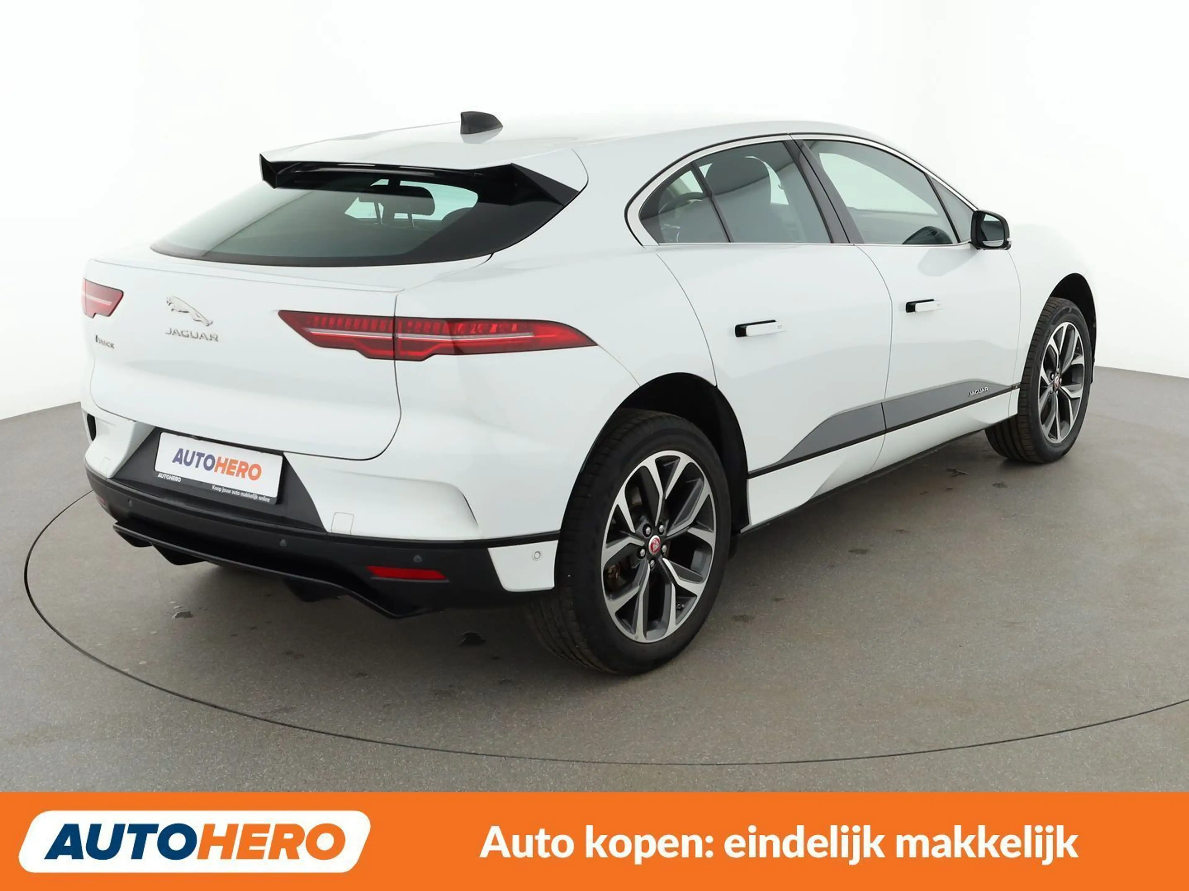 Jaguar I-Pace EV320 SE — photo 6