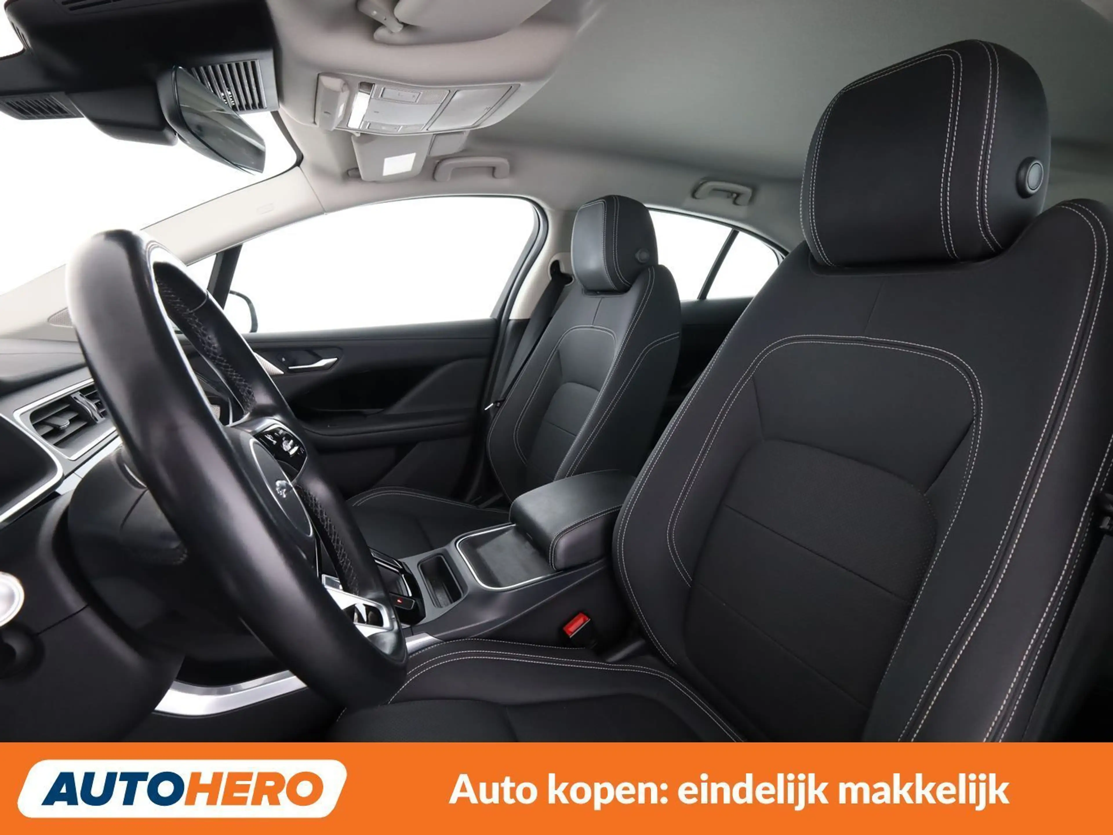 Jaguar I-Pace EV320 SE — photo 10