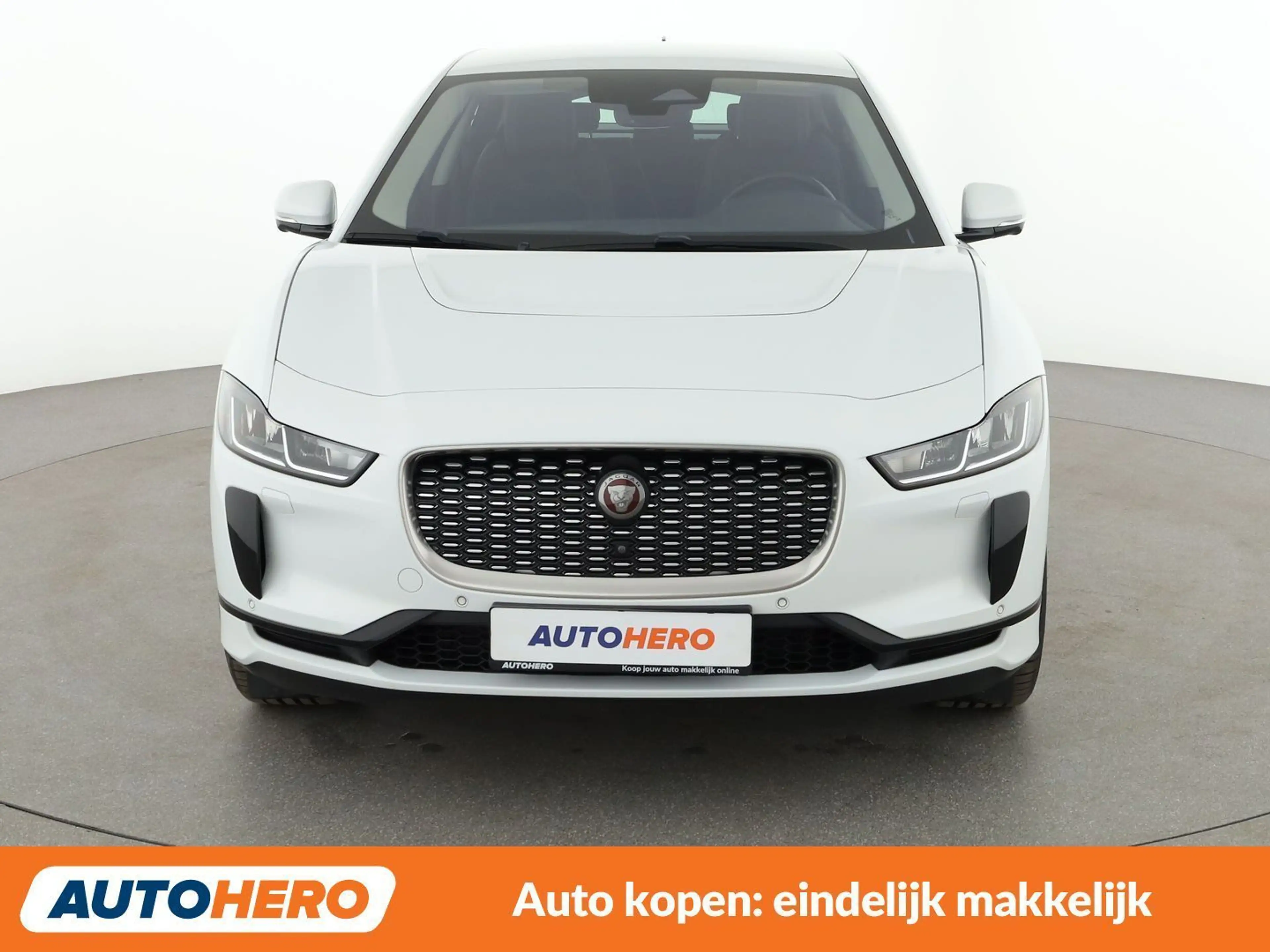 Jaguar I-Pace EV320 SE — photo 9