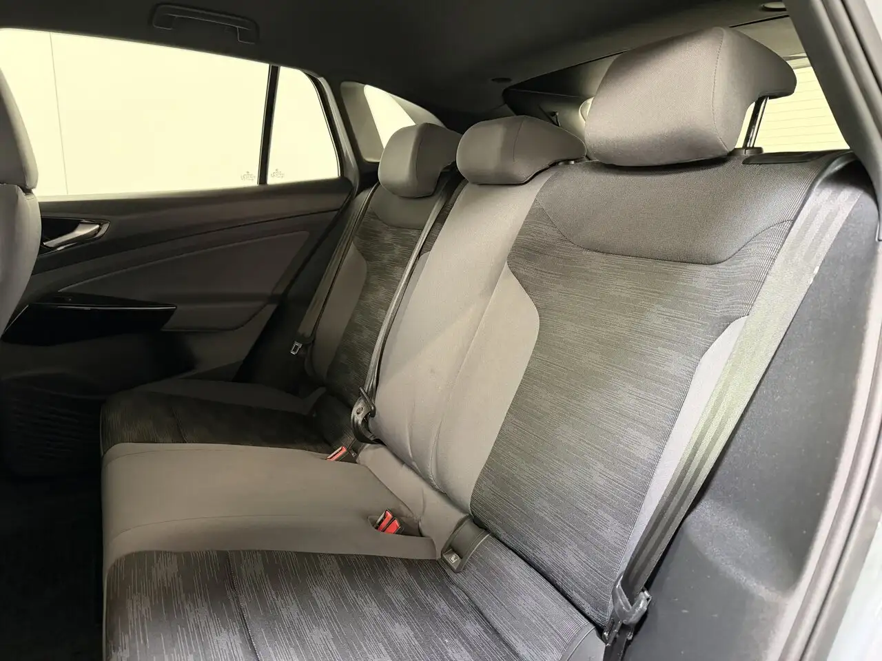 Volkswagen ID.4 Pure 52 kWh Apple CarPlay SoH 87% Range 3..., миниатюра 9