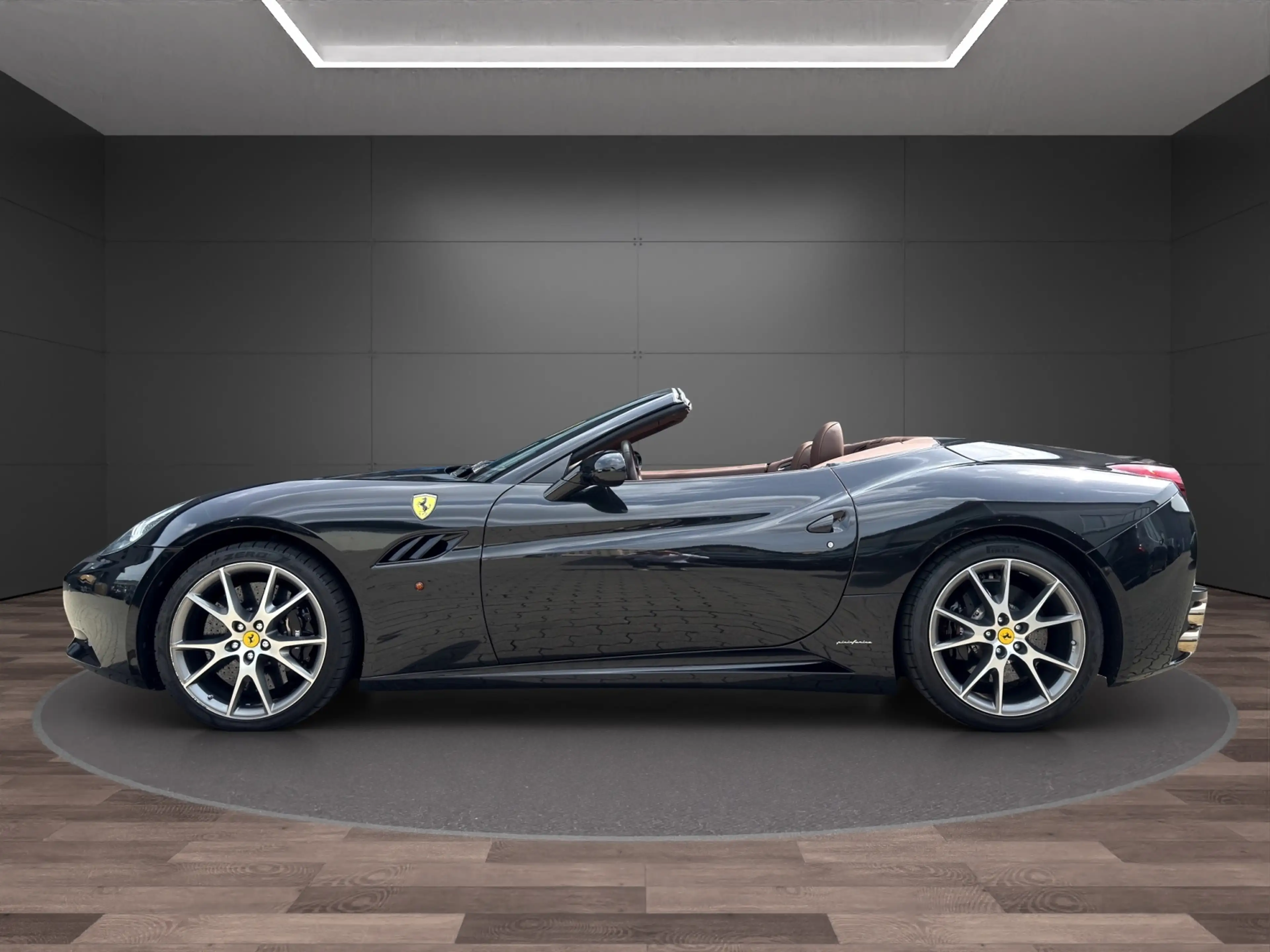 Ferrari California **Sonderfinanzierung 999,-** — photo 4