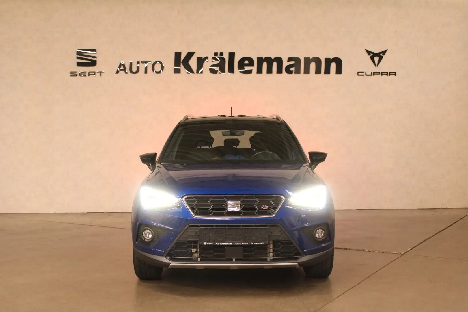 SEAT Arona FR 1,0 TGI*Navi*LED*Kamera* Blau - 2
