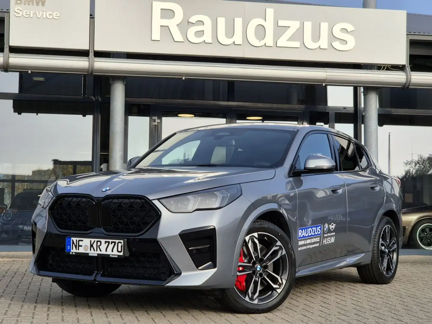 BMW X2 xDrive20d Grau - 1