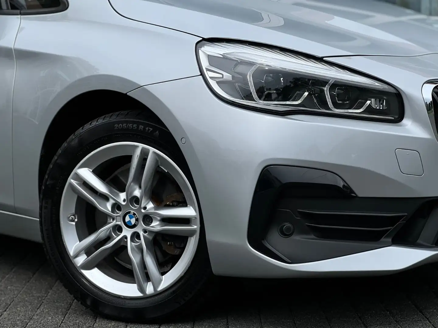 BMW 218 d Active Tourer xDrive LED*Shz*Memory*Leder Argent - 2
