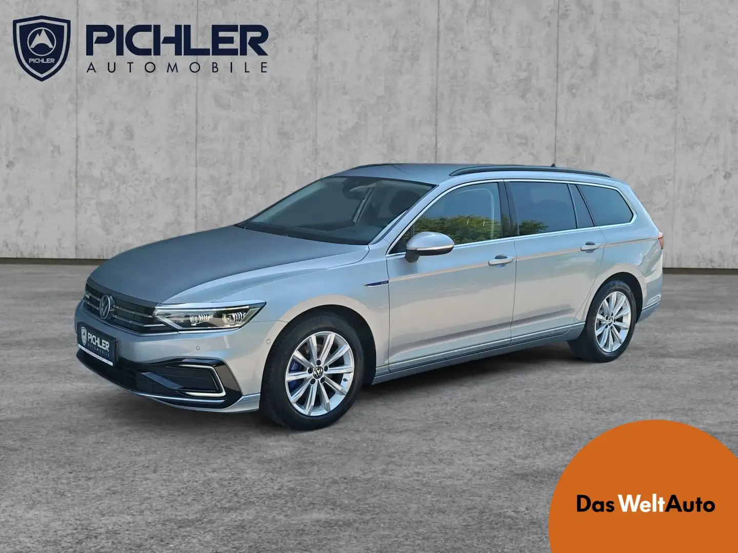 Volkswagen Passat Variant GTE Silber - 1