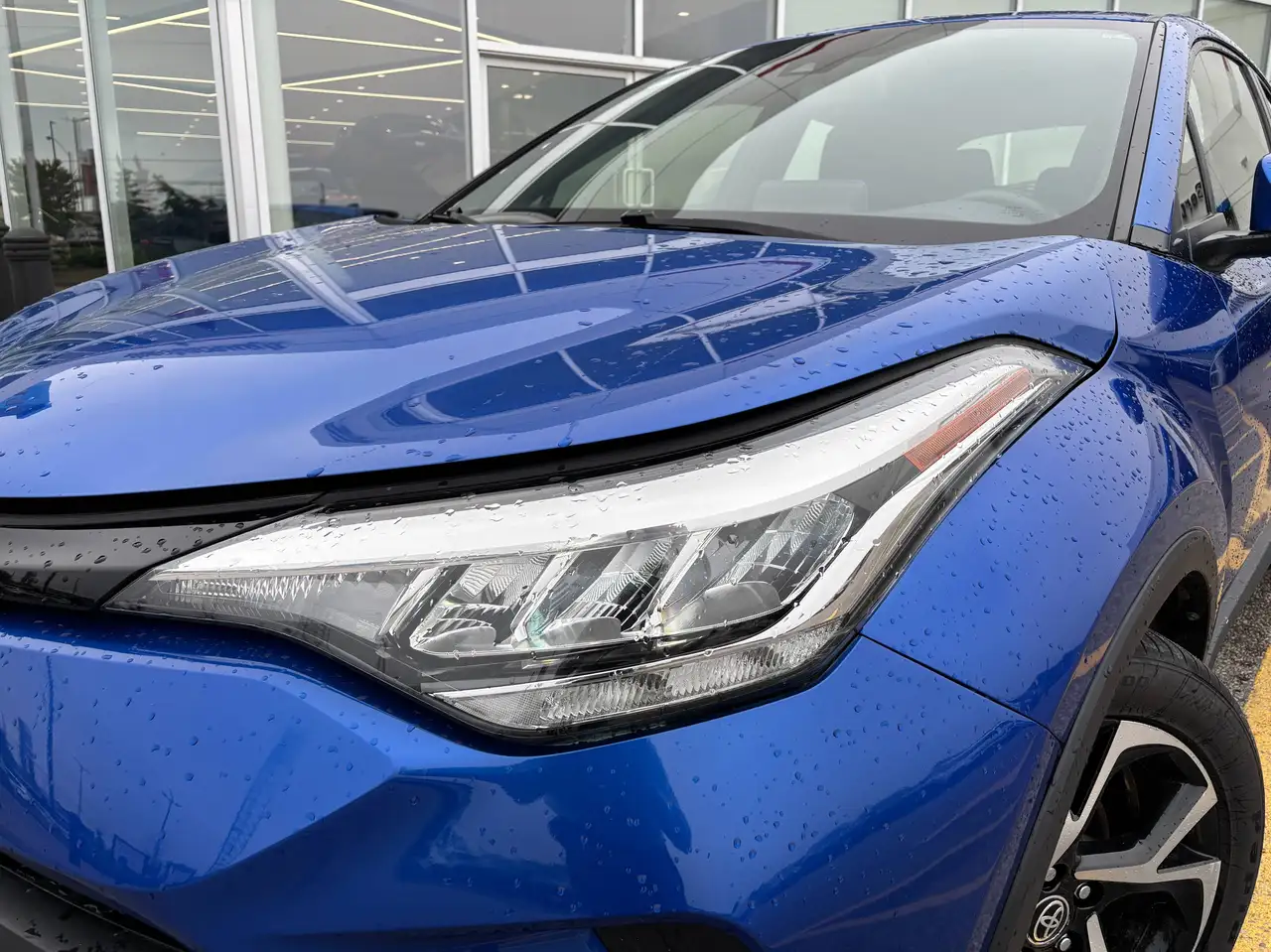 Toyota C-HR снимка Toyota C-HR