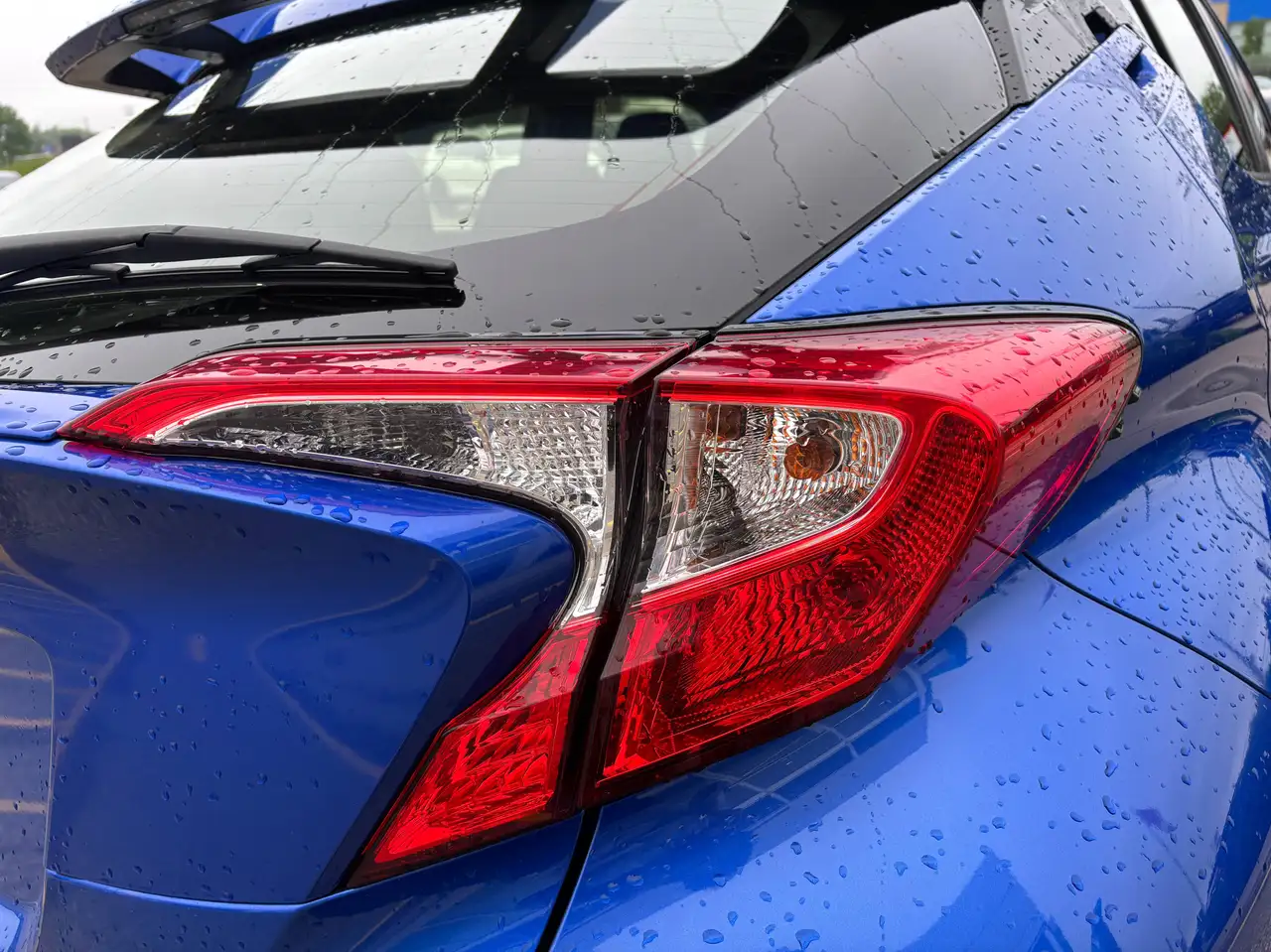 Toyota C-HR снимка Toyota C-HR