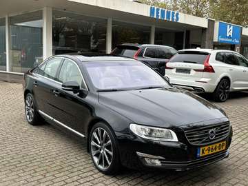 4.4 V8 AWD Executive ACC Standkachel Model 14 ombo