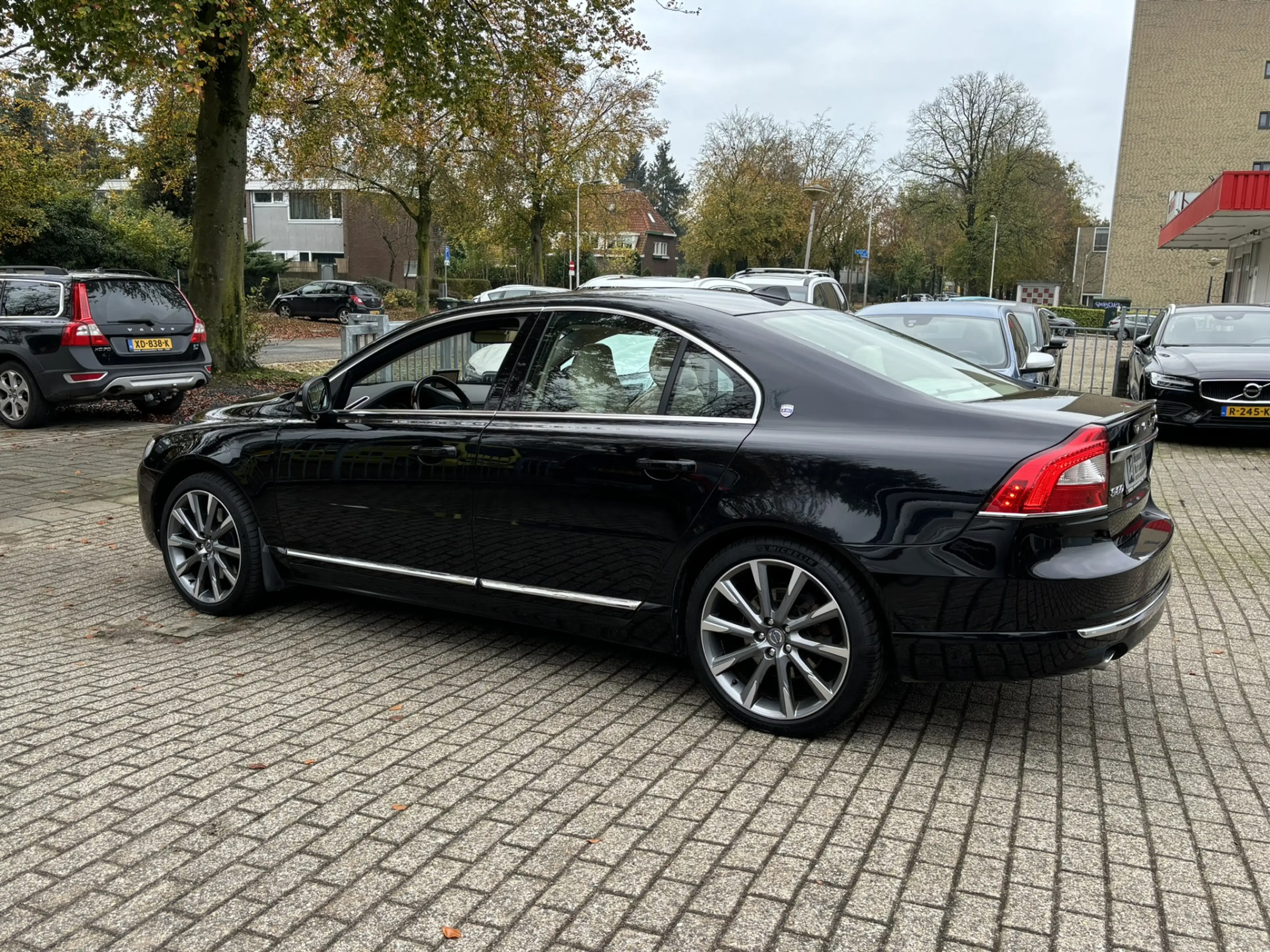 Volvo S80 4.4 V8 AWD Executive ACC Standkachel Model 14 ombo — photo 7