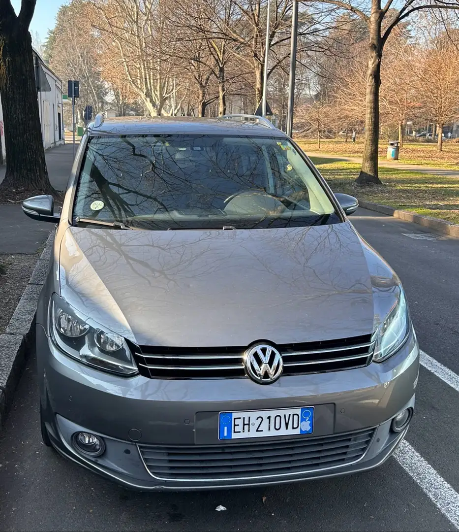 Volkswagen Touran 1.4 tsi Highline 140cv dsg - 1