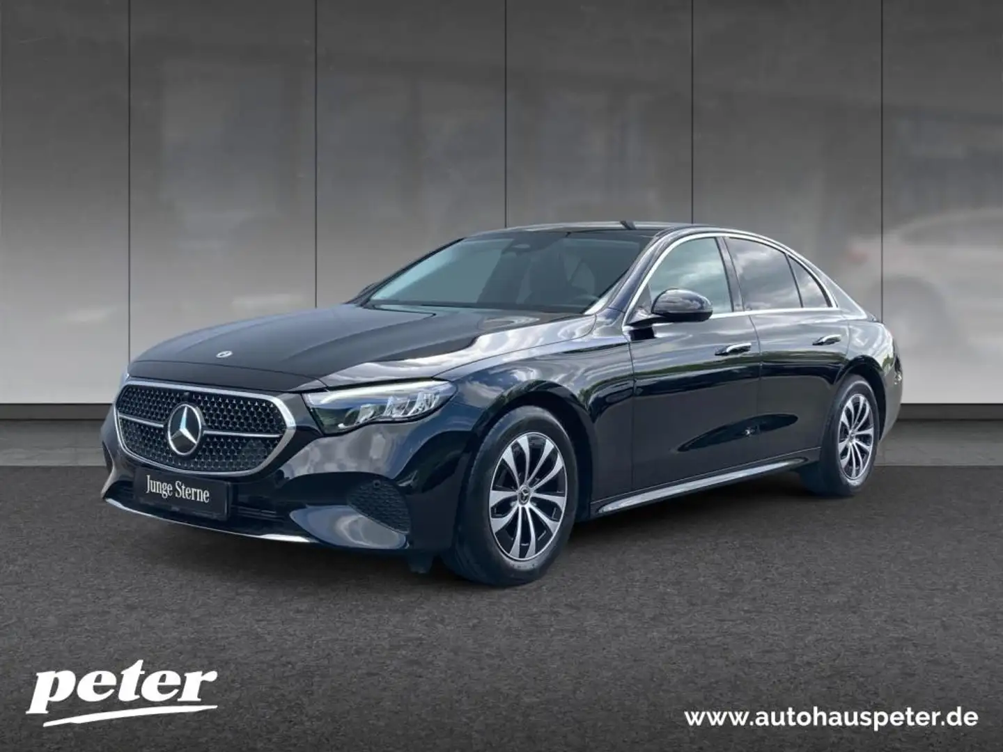 Mercedes-Benz E 220 d Limousine Avantgarde/LED/Superscreen/AHK Black - 1