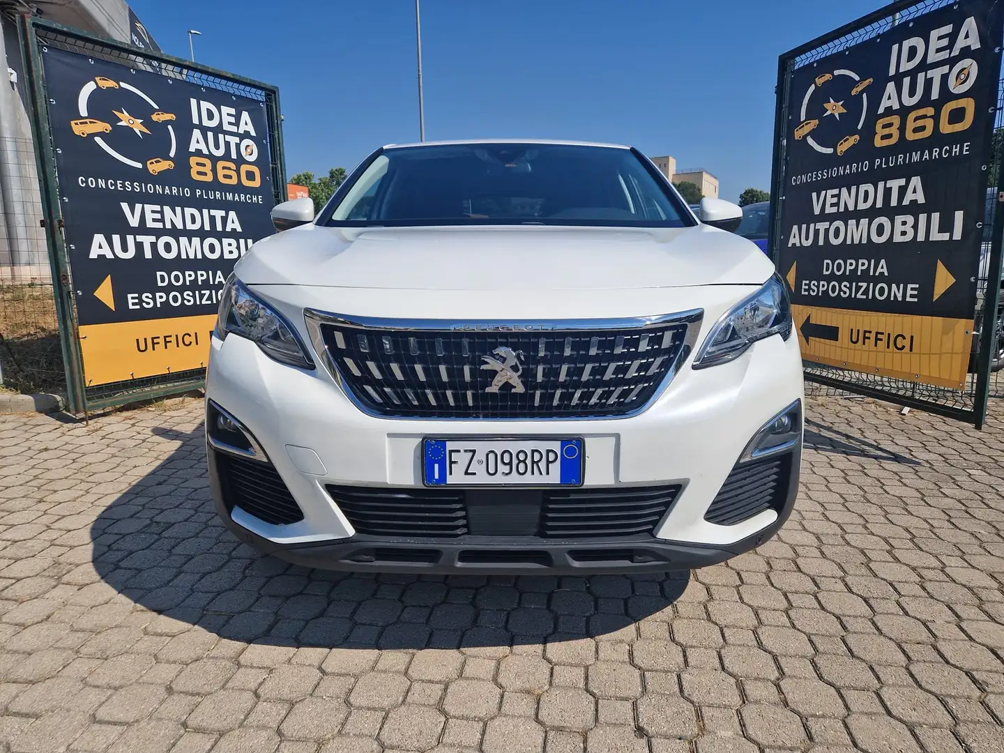 Peugeot 3008 1.5 bluehdi Business sport PROMO FINANZIAMENTO Bianco - 2