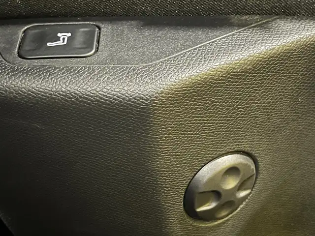 Peugeot 308 view 5