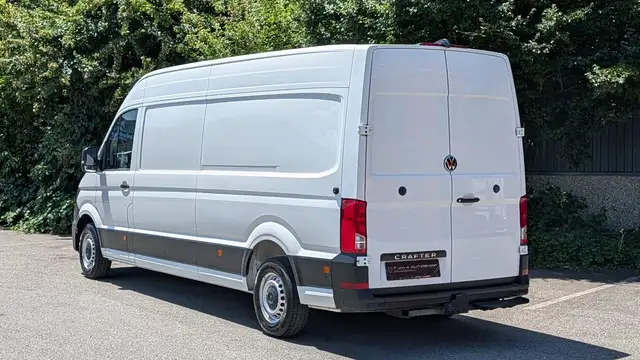 Volkswagen Crafter view 5