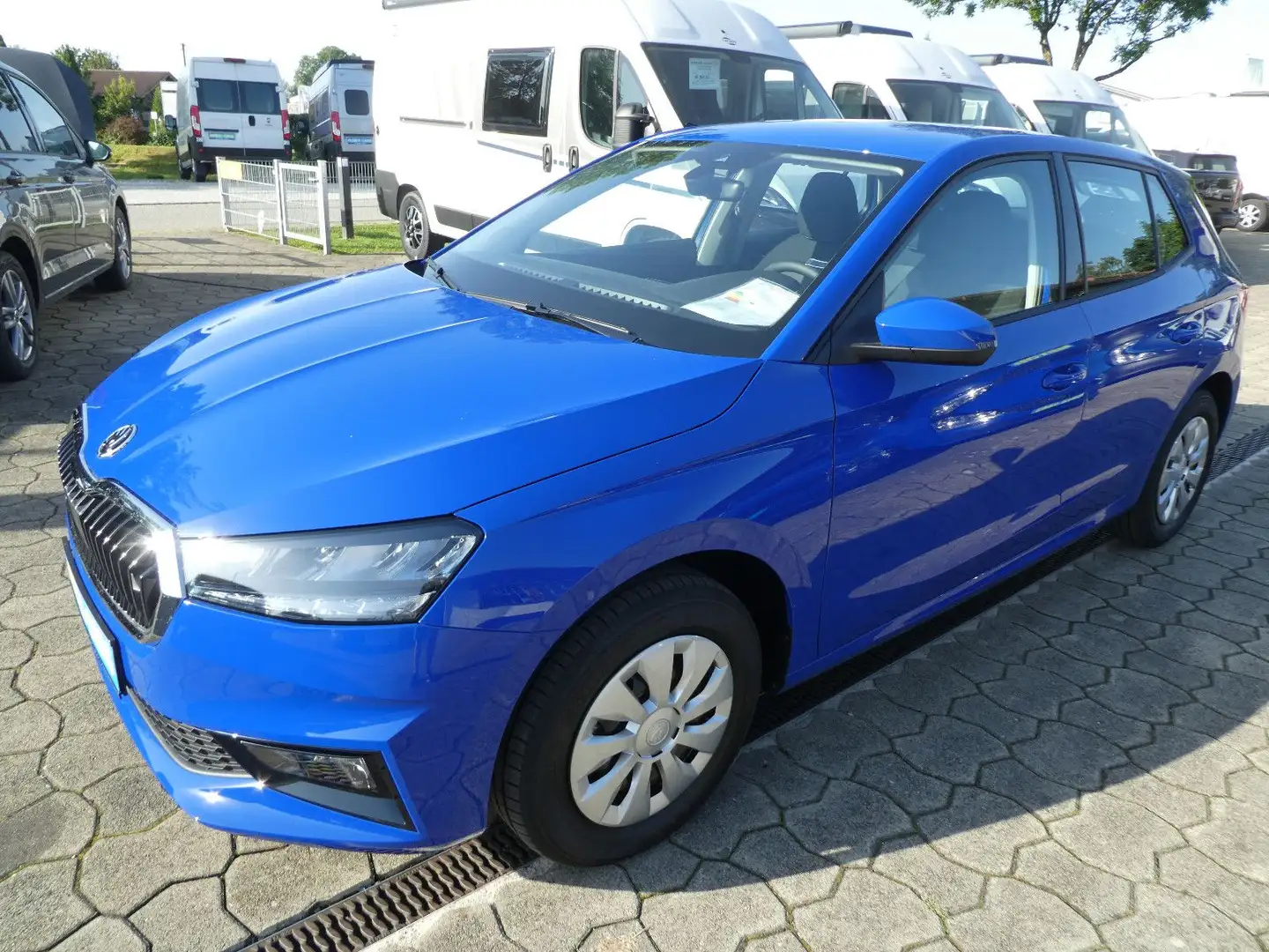 Skoda Fabia Selection LED+SHZ+TEMPOMAT+PDC Blauw - 2